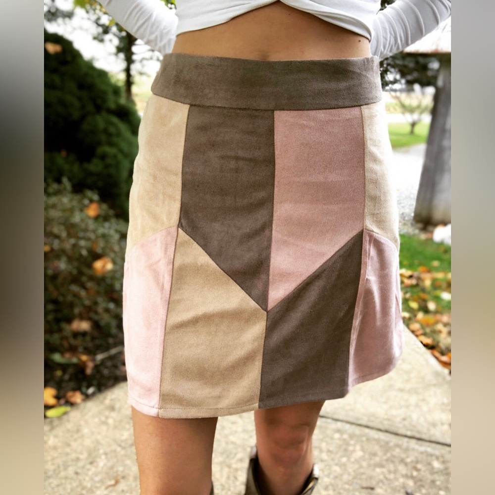 NWT Color block suede skirt- multiple sizes!